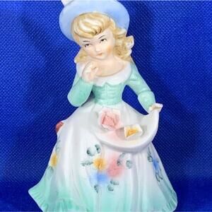 Vintage Porcelain Girl Figurine With Flowers On Apron